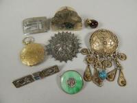 A quantity of items of small costume and other jewellery etc