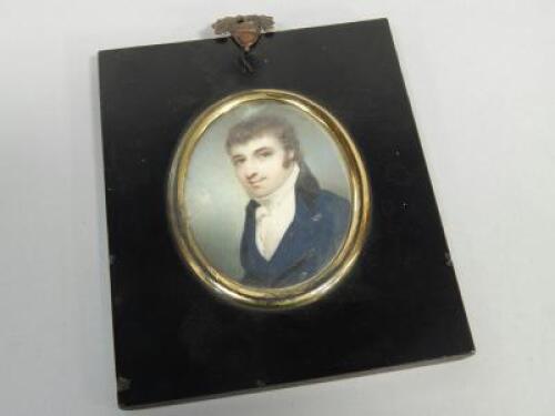 An early 19thC portrait miniature of a gentleman