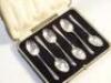 A cased set of George V silver teaspoons