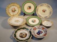 A quantity of 19thC and later cabinet plates