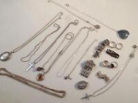 A quantity of early 20thC & later silver and white metal jewellery