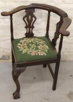 An 18thC mahogany corner chair