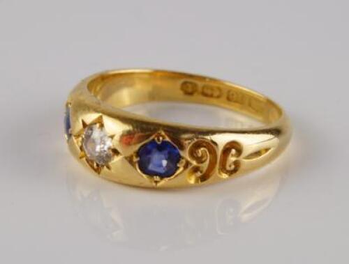 An 18ct gold dress ring