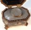 A mid-19thC Chinese export papier mache tea caddy - 4