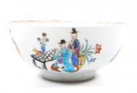 An 18thC Worcester porcelain slop bowl