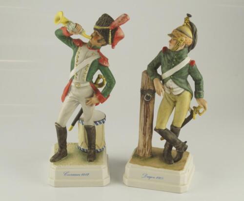 A pair of Goebels military French figures