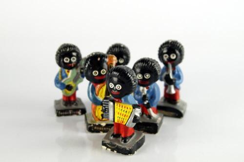 Six Robertsons golly band figures