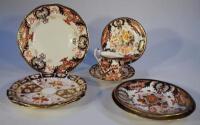 A quantity of Royal Crown Derby plates