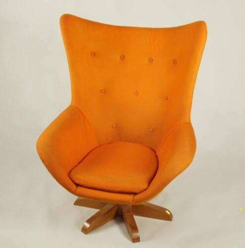 A mid 20thC armchair