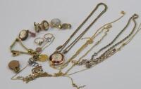 Costume jewellery