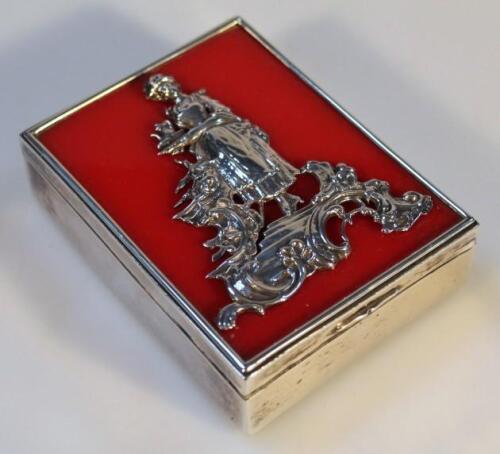 An Edwardian silver card case