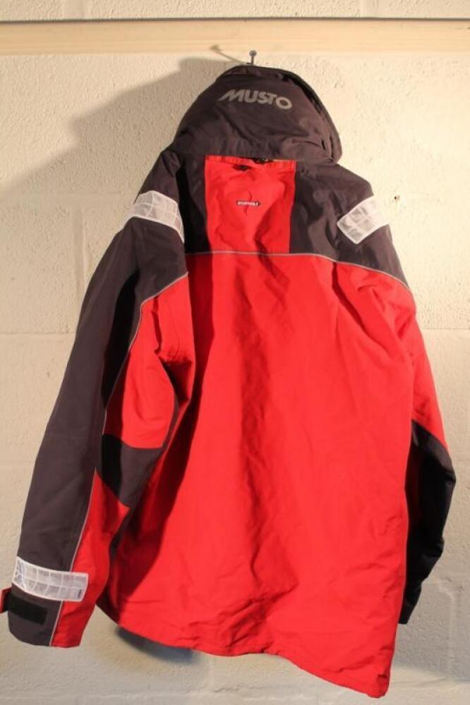 Musto jacket sale best sale