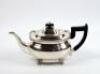 A Viners Alpha Plate silver plated teapot