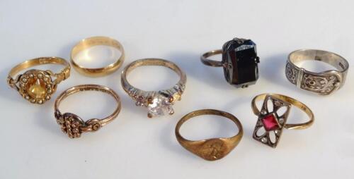 Various 9ct and other dress rings
