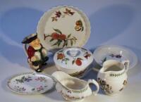 Various Royal Worcester Evesham pattern dinnerware