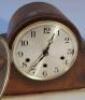 A 1950's oak cased mantel clock - 2