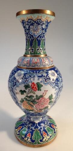 A Chinese cloisonne vase