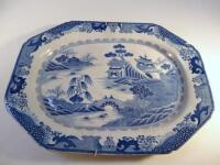 A Chinese export blue and white meat plate