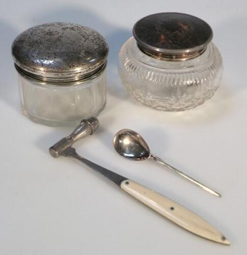 A George V silver and glass powder box