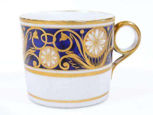 A New Hall porcelain coffee can