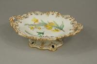 A 19thC English porcelain oval comport