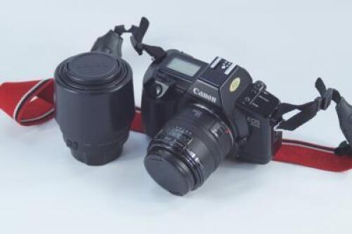 Photographic equipment