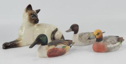 A Beswick Siamese cat