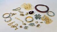 Various costume jewellery