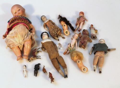 Various Victorian and later dolls