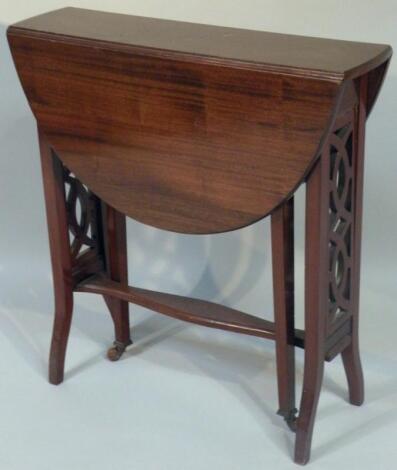 A late Victorian mahogany Sutherland table