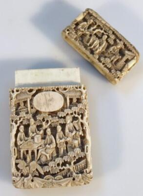 A 19thC Chinese ivory card case - 5