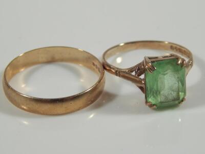 Two 9ct gold rings