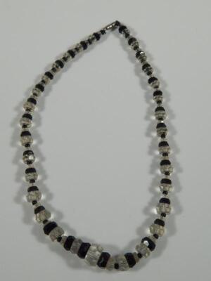 A Victorian glass beaded necklace