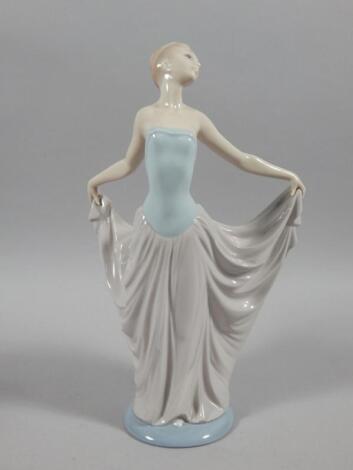 A Lladro porcelain figure