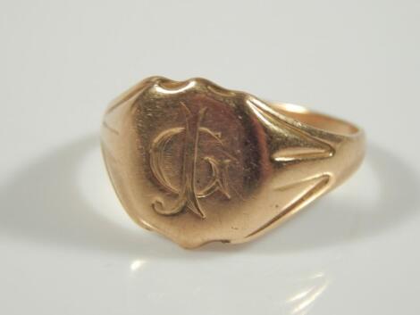 A gentleman's signet ring