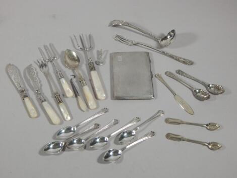 Various items of decorative silver plate