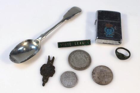 Various artefacts and ground dug items