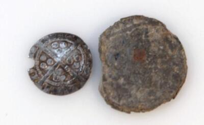 A hammered silver coin - 2