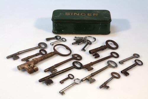 An 18thC door key