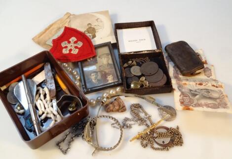 Various costume jewellery