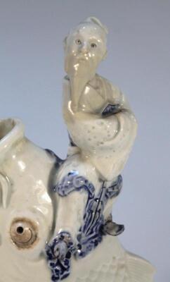 A Chinese glazed earthenware figure - 2