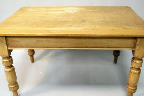 A Victorian pine scrub top kitchen table