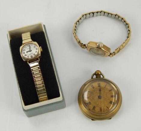 A 9ct gold D'arcy and a Bentina 9ct gold watch