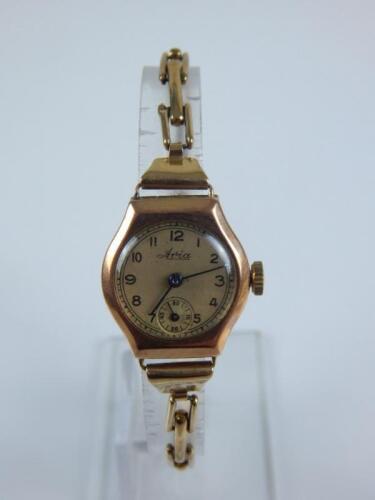 An Avia ladies wristwatch