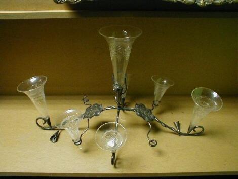 An early 20thC EPNS table epergne