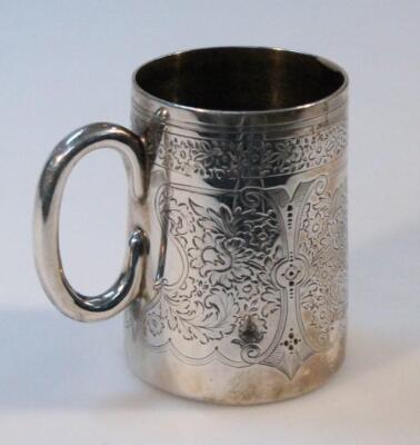 A Victorian silver christening mug - 2