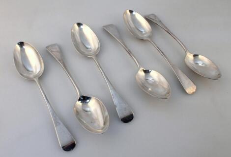 A set of six Victorian silver dessert spoons