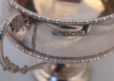 A George V silver two handled bowl - 2