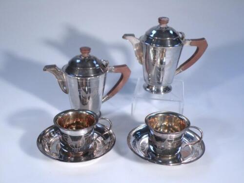 An early 20thC part tea service