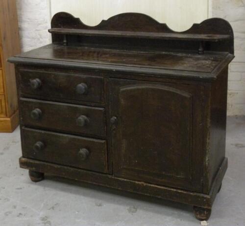 A 19thC painted pine Lincolnshire dresser